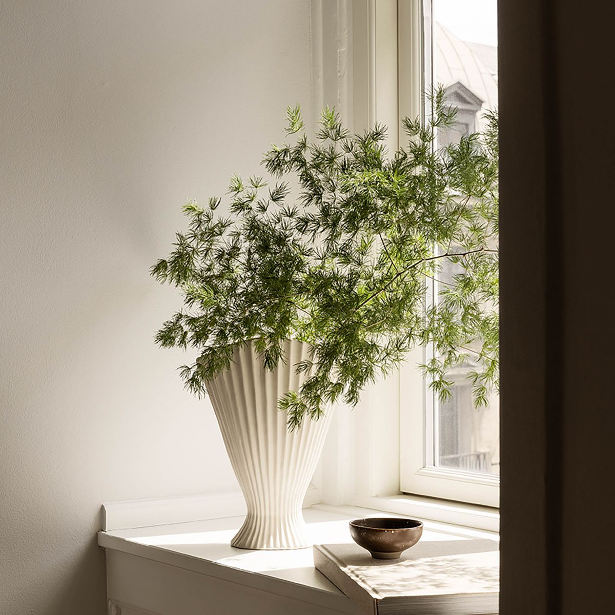 Fountain Vase - Off White-5