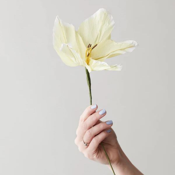 Paper Flower Lily - Yellow