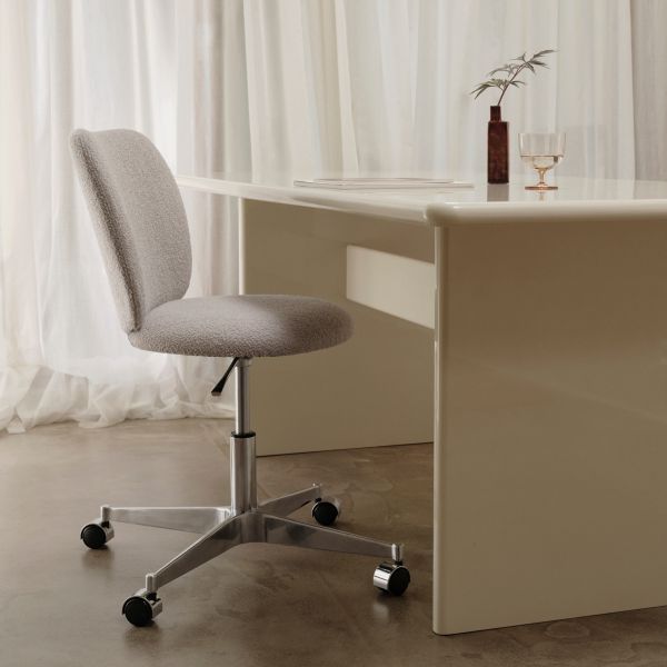 Rico Chair - Castors - Soft Boucle-Natural